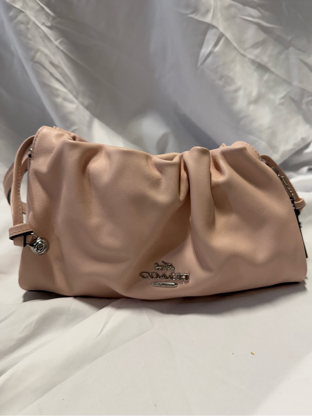 Coach faye 26 shoulder bag